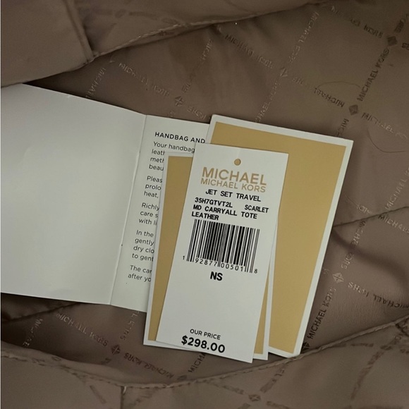 Deep Red Michael Kors iet set purse and matching clutch/ wallet - Picture 7 of 11